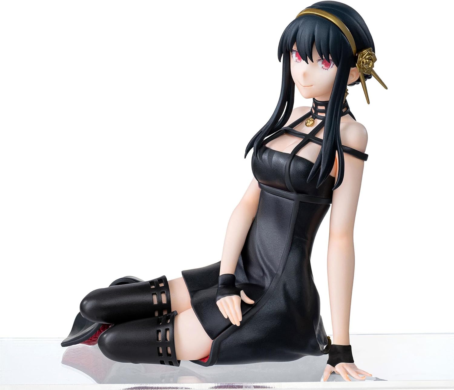 Sega spy x family pm perching statue yor forger in black leather dress with gold accents and rose hairpin featuring thigh-high boots